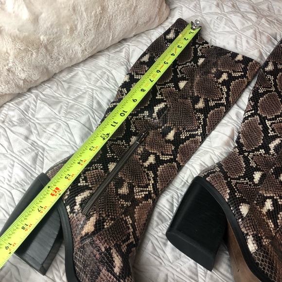 Vince Camuto python print western boots - Picture 5 of 8